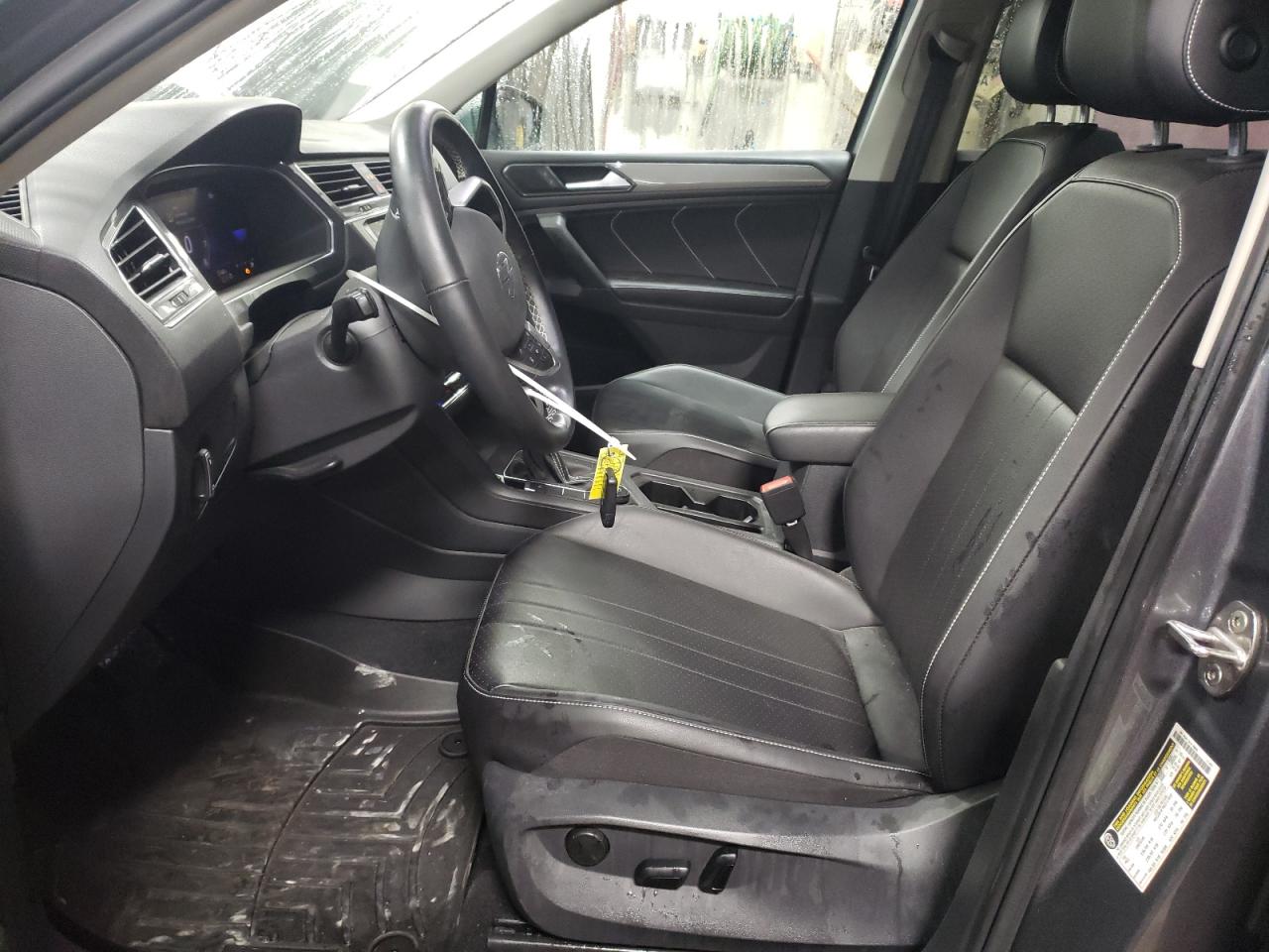 2022 VOLKSWAGEN TIGUAN SE VIN:3VV2B7AX2NM138345