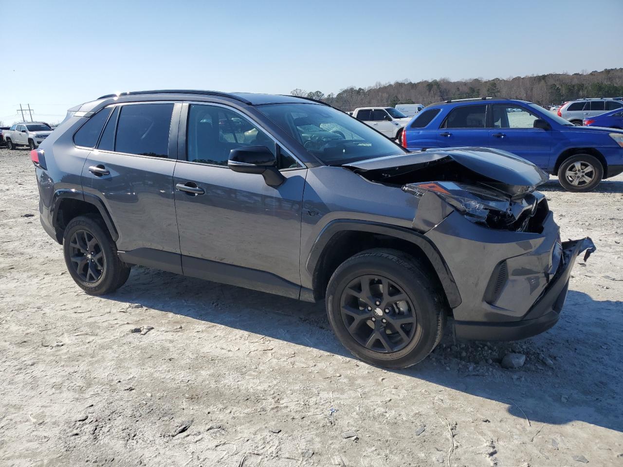 2022 TOYOTA RAV4 XLE VIN:2T3W1RFV1NC208732