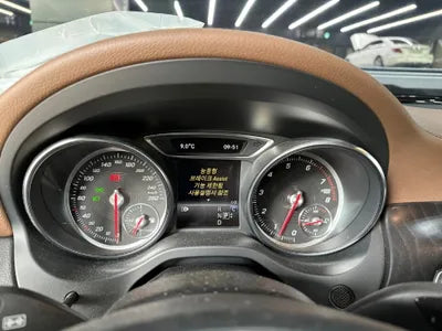 2017 Mercedes-Benz GLA 220 VIN: