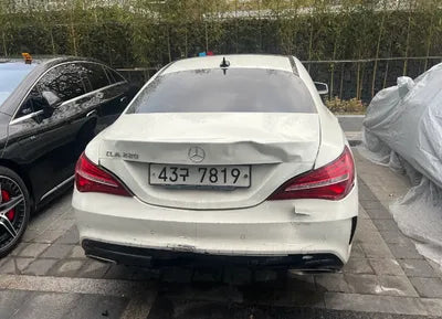 2018 Mercedes-Benz CLA 220 WDDSJ4FB8JN511570 VIN:WDDSJ4FB8JN511570