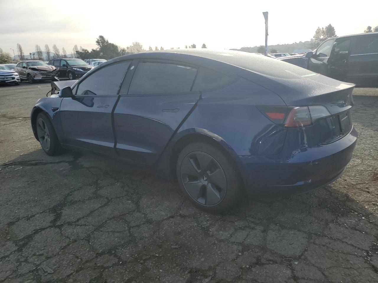 2023 TESLA MODEL 3  VIN:5YJ3E1EA4PF639032