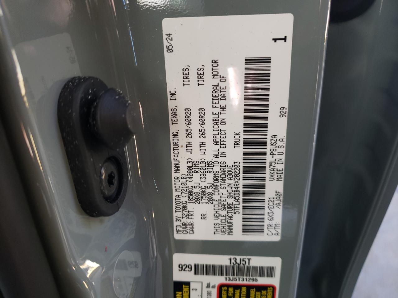 2024 TOYOTA TUNDRA CREWMAX SR VIN:5TFLA5DB4RX202203