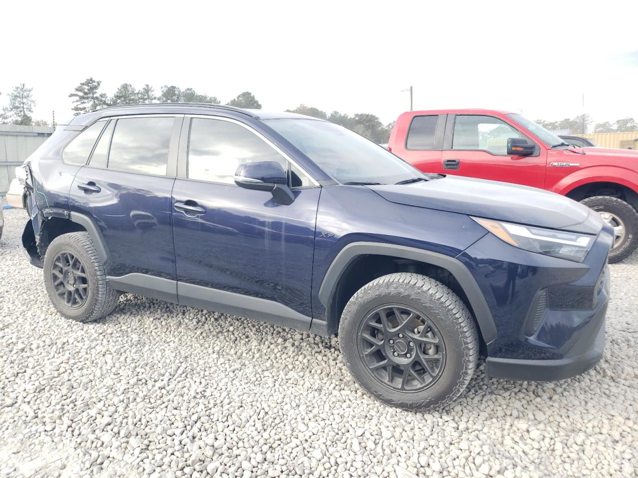 2023 TOYOTA RAV4 XLE VIN:2T3W1RFV6PW261525