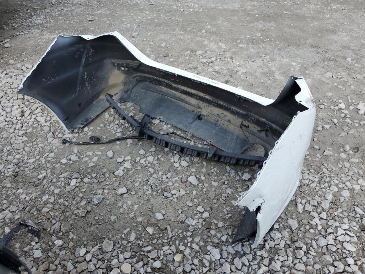 2022 NISSAN SENTRA SR VIN:3N1AB8DV7NY227513