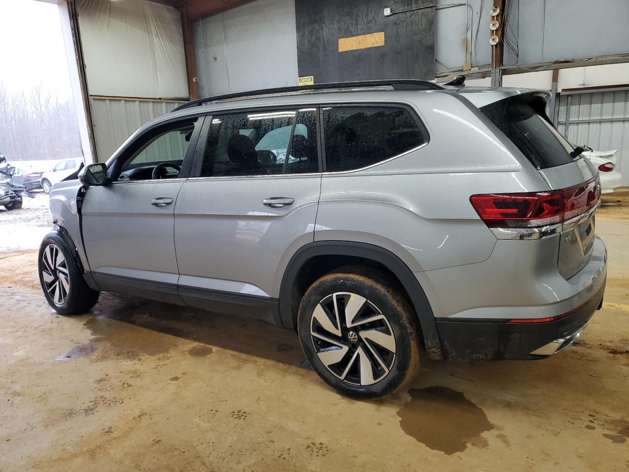 2024 VOLKSWAGEN ATLAS SE VIN:1V2KR2CA2RC563060