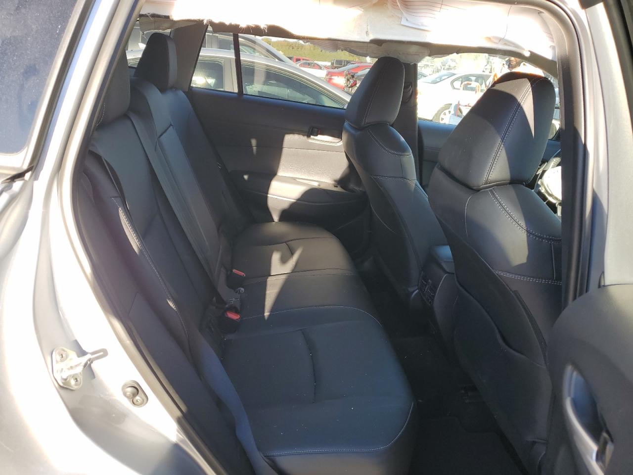 2022 TOYOTA COROLLA CROSS XLE VIN:7MUDAABG2NV043649