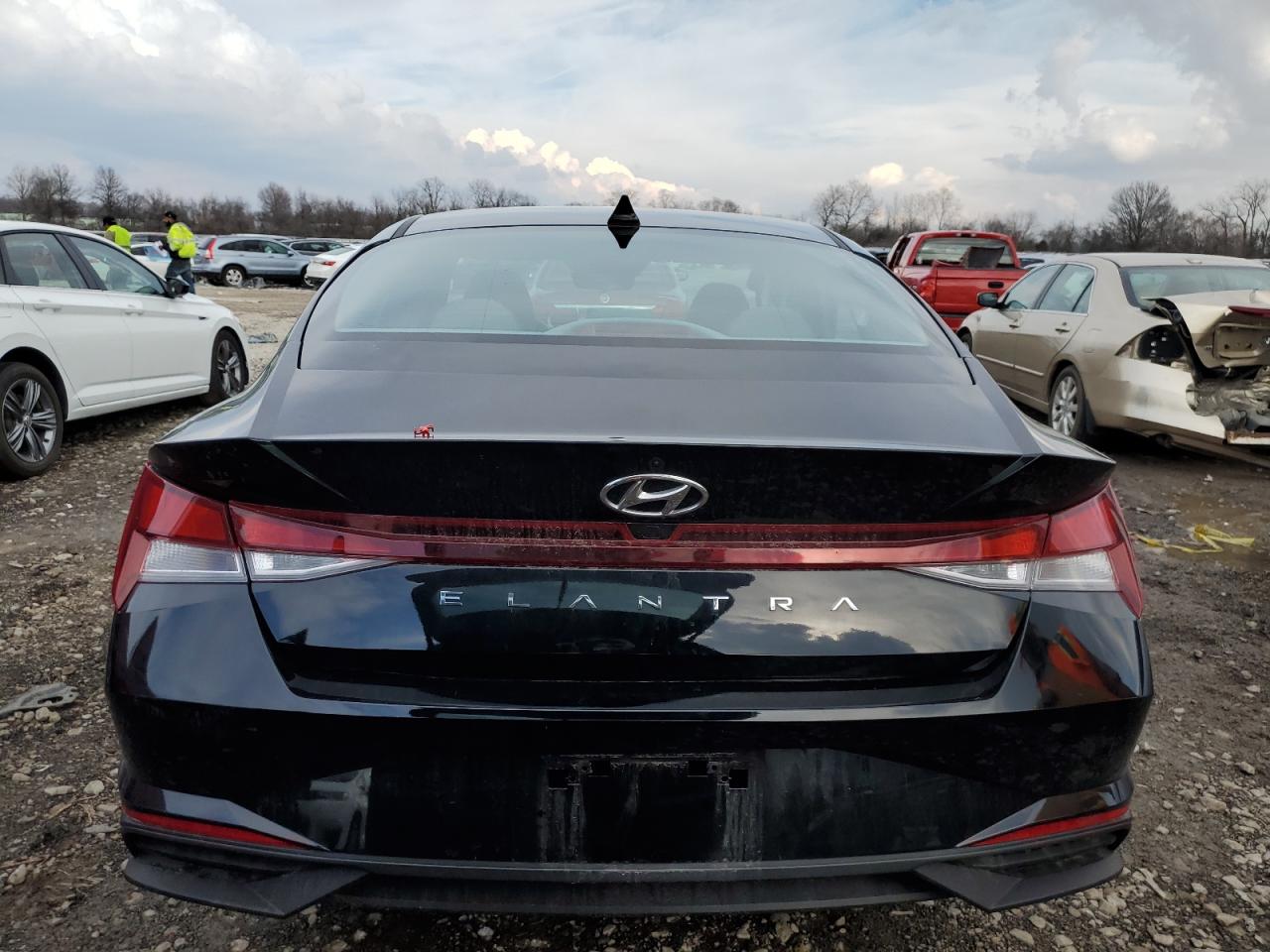 2023 HYUNDAI ELANTRA SEL VIN:KMHLM4AG9PU611602