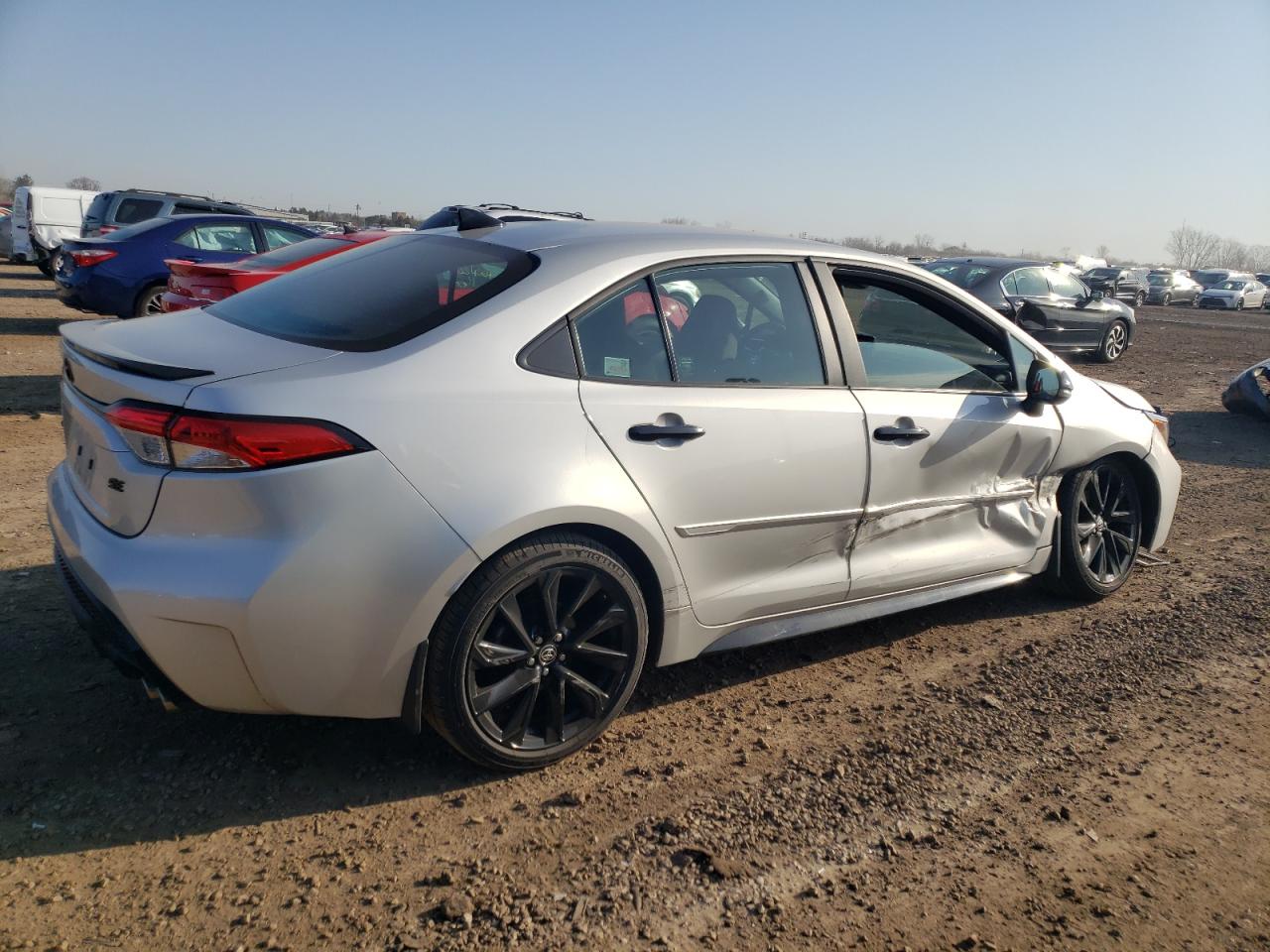 2022 TOYOTA COROLLA SE VIN:5YFS4MCE1NP131737