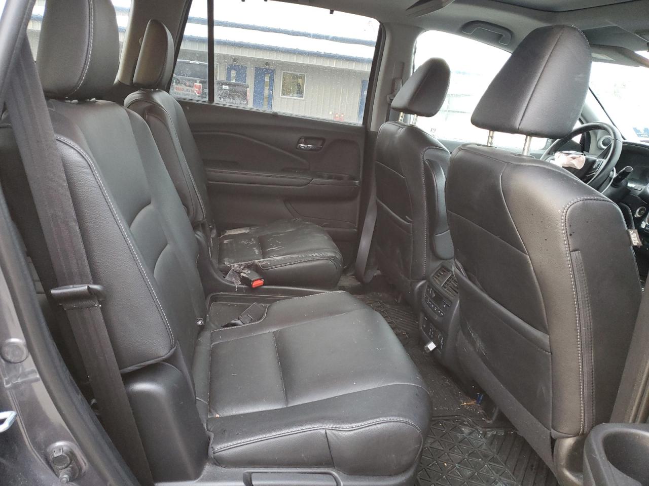 2022 HONDA PILOT TOURING VIN:5FNYF6H64NB014327