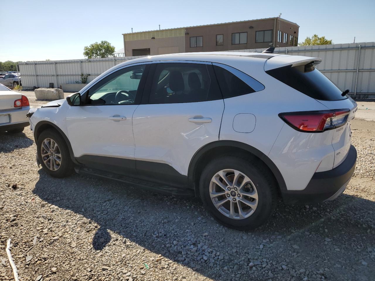 2022 FORD ESCAPE SE VIN:1FMCU9G64NUB39589