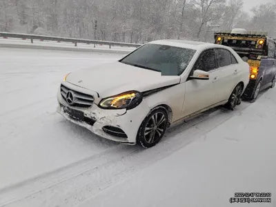 2014 Mercedes-Benz E 220 VIN: