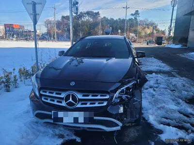 2018 Mercedes-Benz GLA 220 VIN: