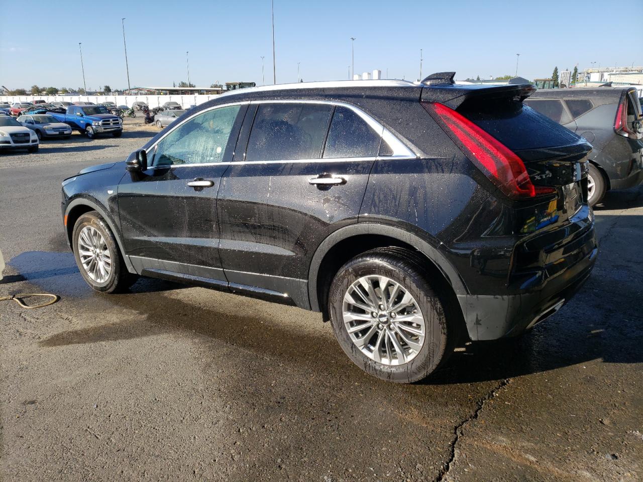 2024 CADILLAC XT4 PREMIUM LUXURY VIN:1GYFZDR49RF128402