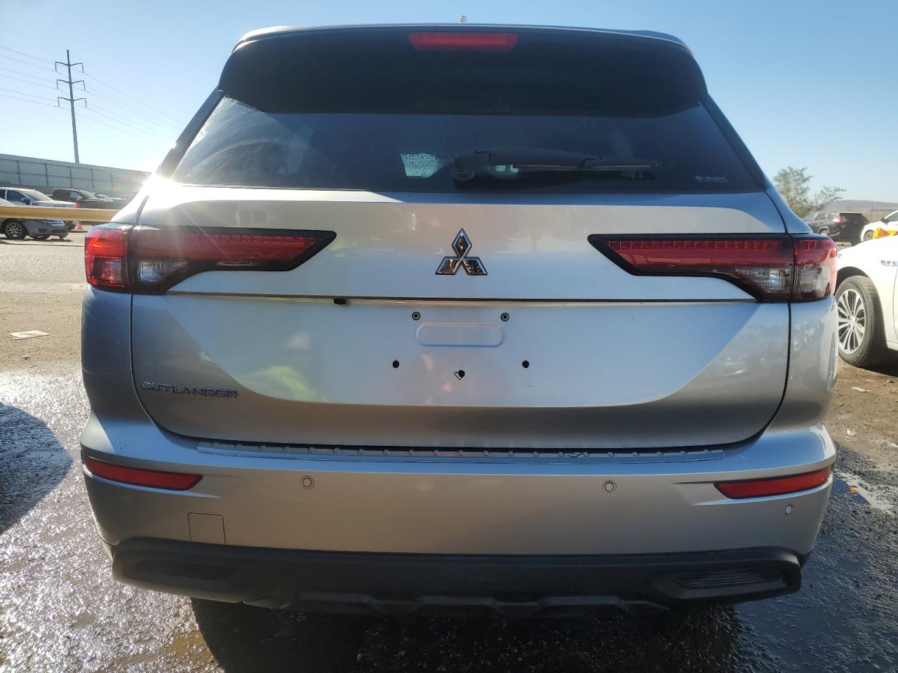 2022 MITSUBISHI OUTLANDER ES VIN:JA4J4TA88NZ072205