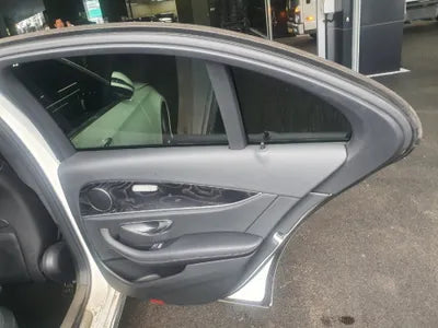 2016 Mercedes-Benz E 300 VIN: