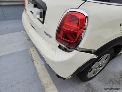 2019 MINI Cooper VIN: