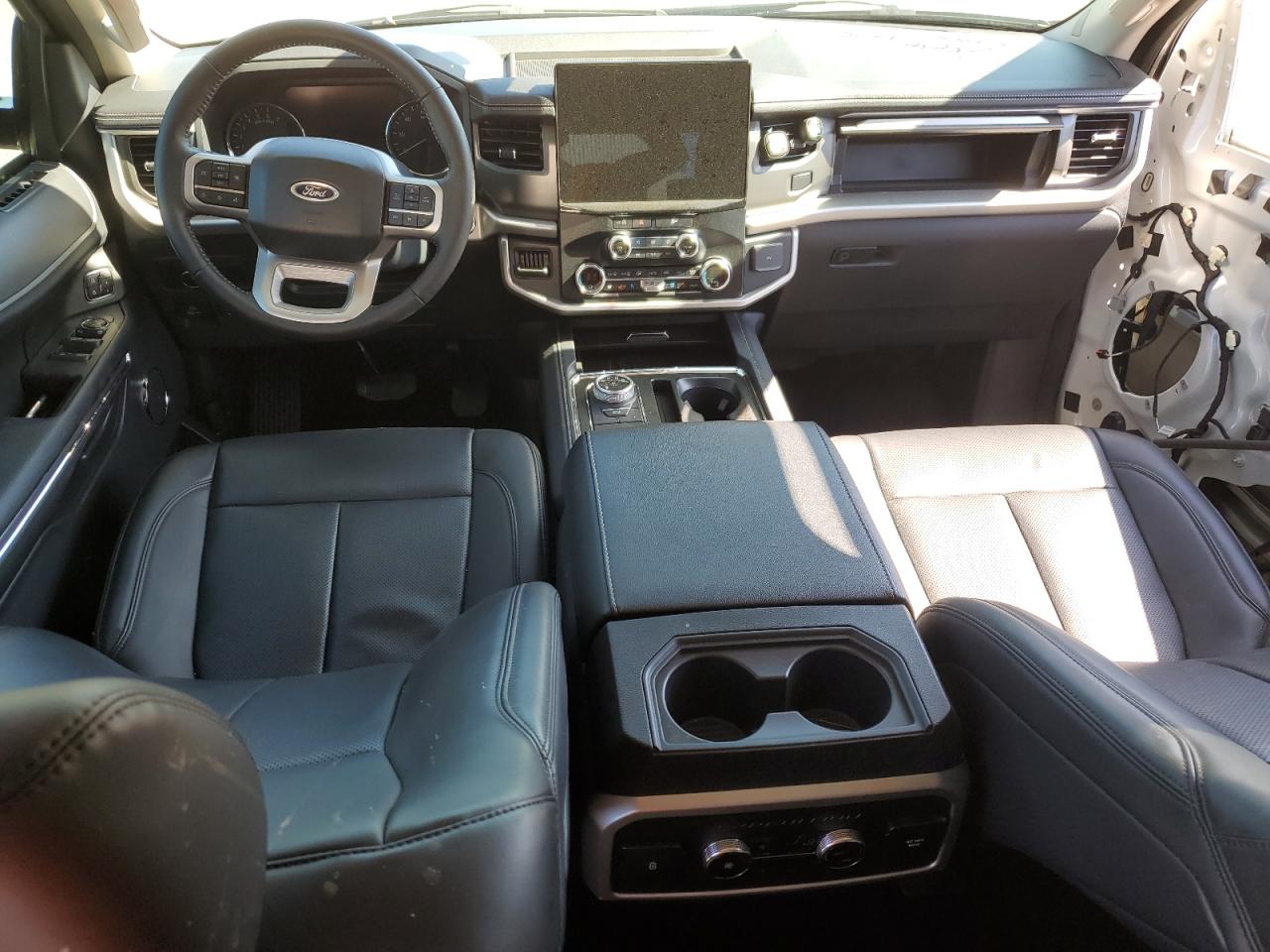 2024 FORD EXPEDITION XLT VIN:1FMJU1H87REA11212