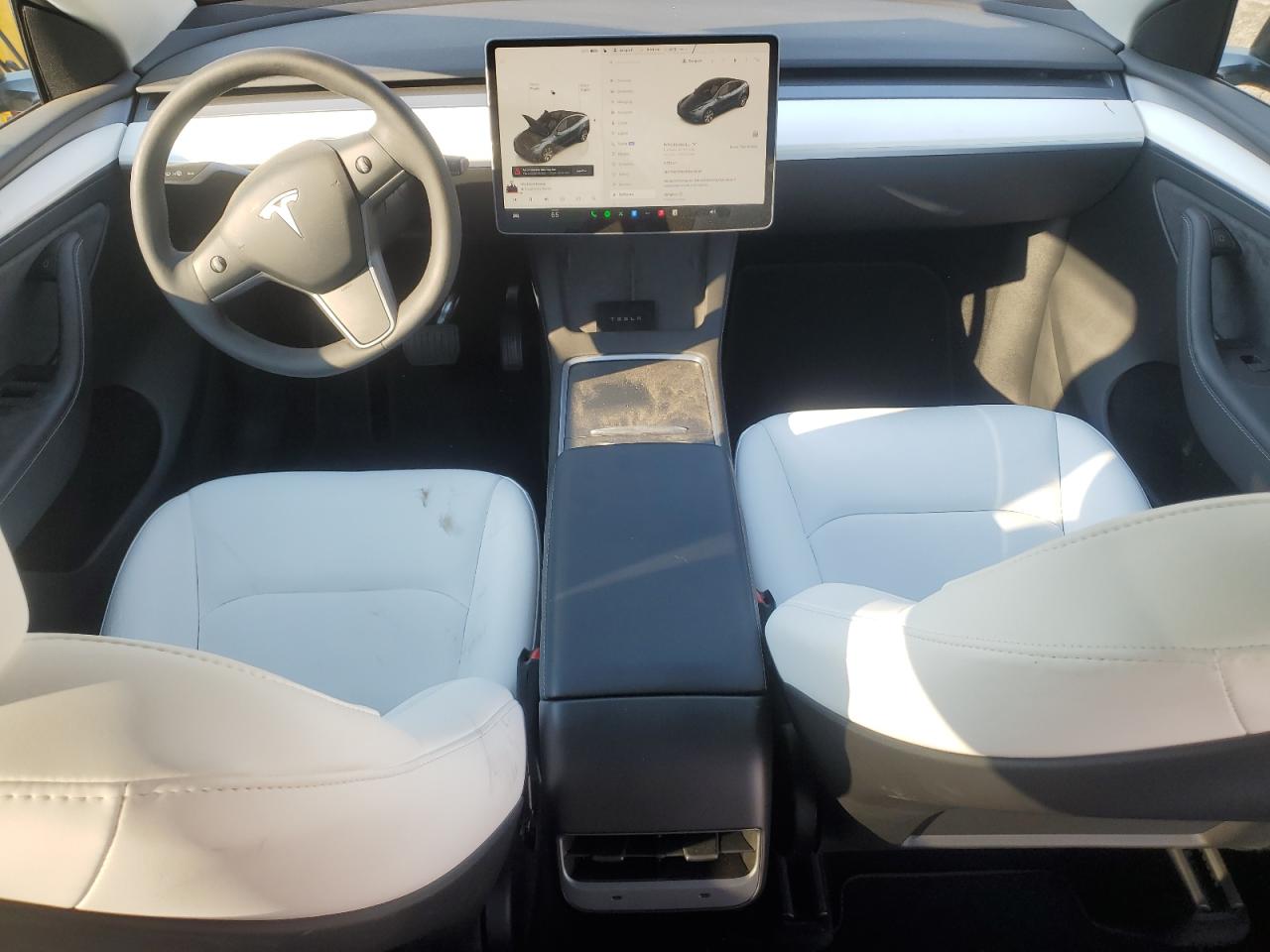 2024 TESLA MODEL Y  VIN:7SAYGDEE1RF079397