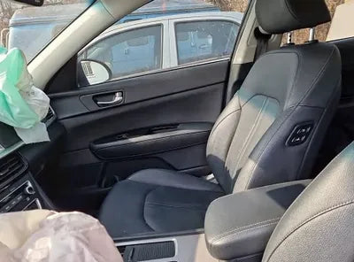 2019 Kia K5 KNAGT41EBKA033002 VIN:KNAGT41EBKA033002