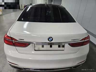 2016 BMW 750 VIN: