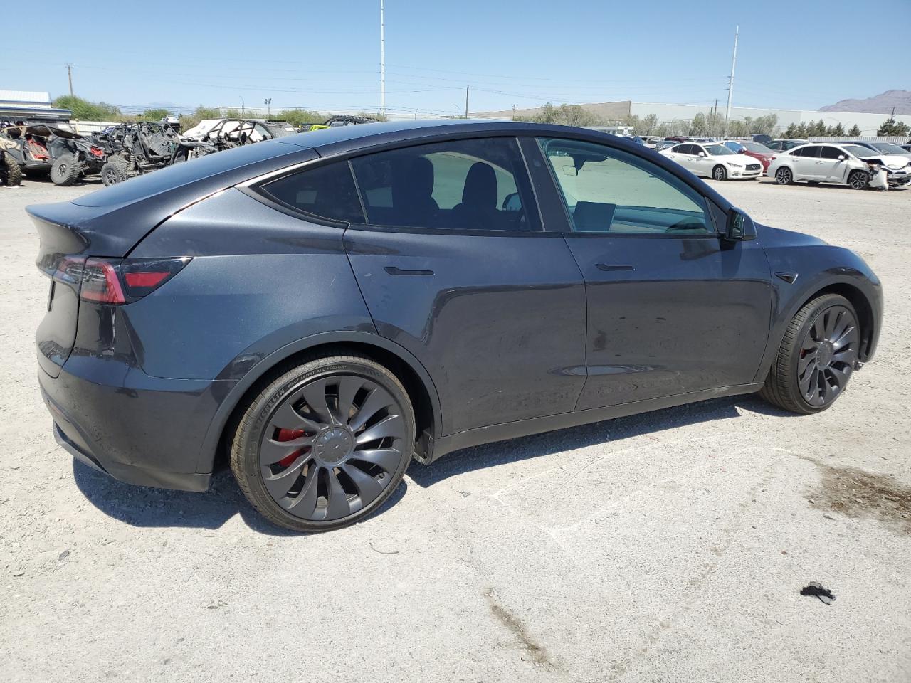 2024 TESLA MODEL Y  VIN:7SAYGDEF2RF022151