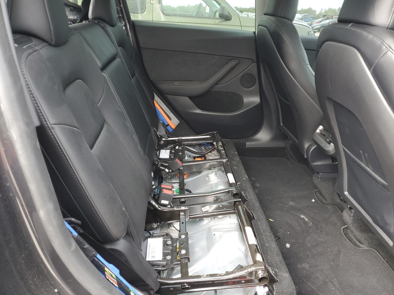 2024 TESLA MODEL Y  VIN:7SAYGDED2RF019071