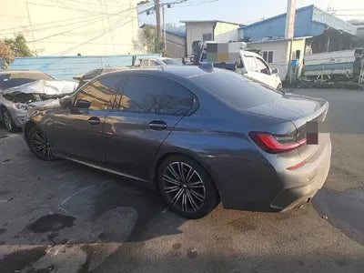 2021 BMW 320 VIN: