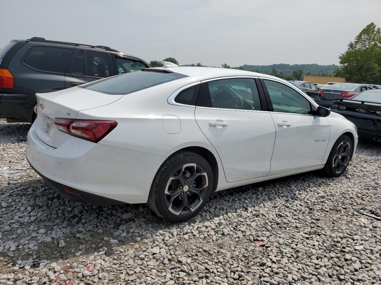 2022 CHEVROLET MALIBU LT VIN:1G1ZD5ST7NF205859