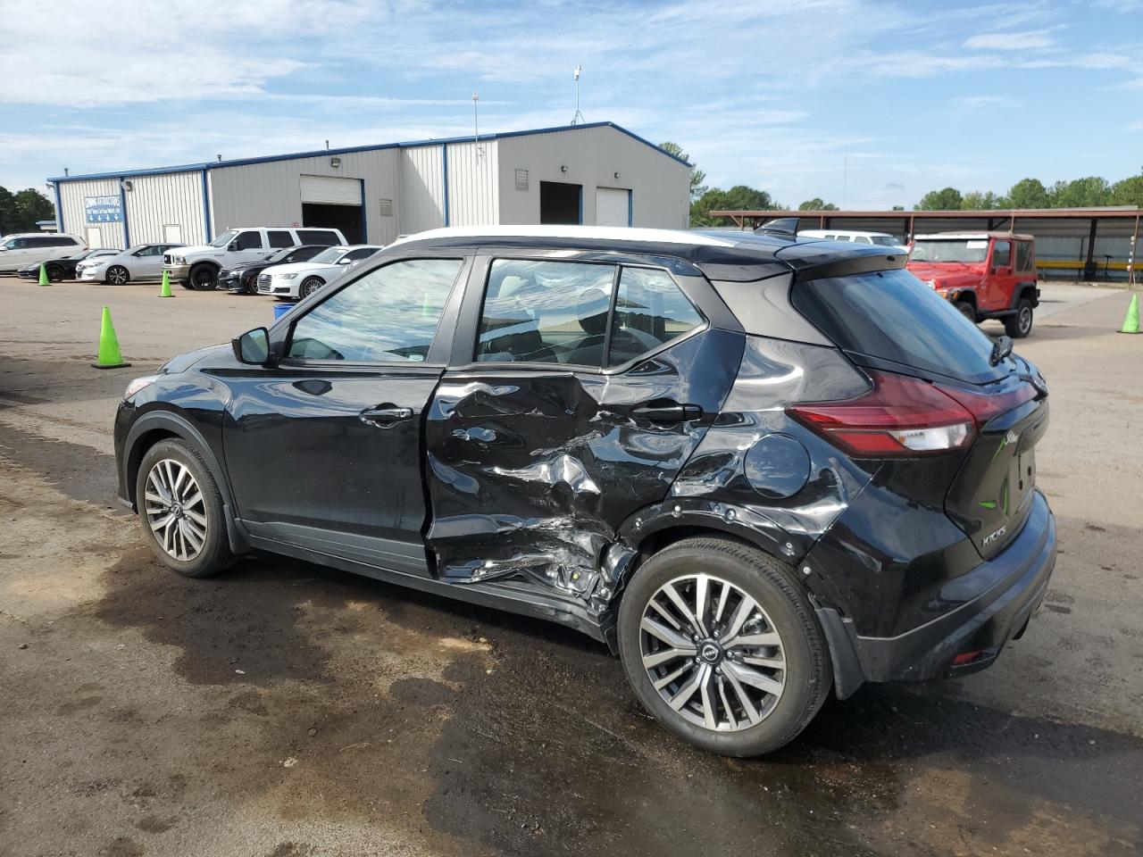 2023 NISSAN KICKS SV VIN:3N1CP5CV5PL521714