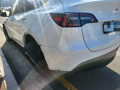 2023 Tesla Model Y VIN: