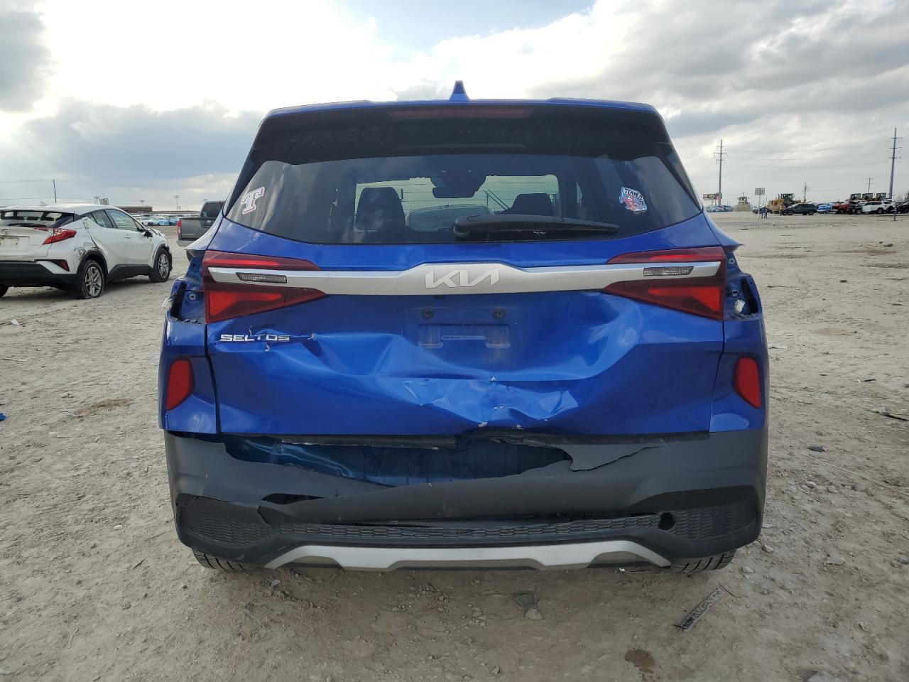 2023 KIA SELTOS LX VIN:KNDEPCAA2P7369678
