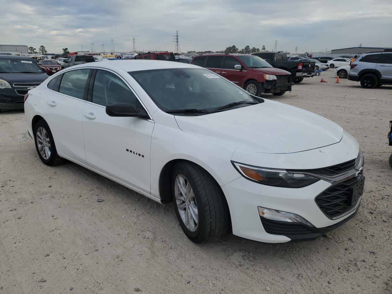 2022 CHEVROLET MALIBU LT VIN:1G1ZD5ST2NF102848