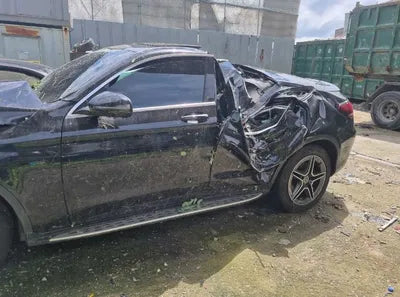 2020 Mercedes-Benz GLC 300 VIN: