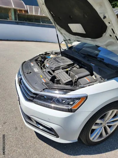 2018 Volkswagen Passat VIN:
