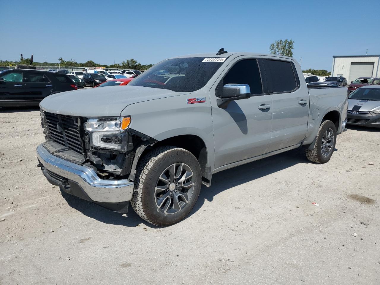 2024 CHEVROLET SILVERADO K1500 LT VIN:1GCUDDED0RZ173857