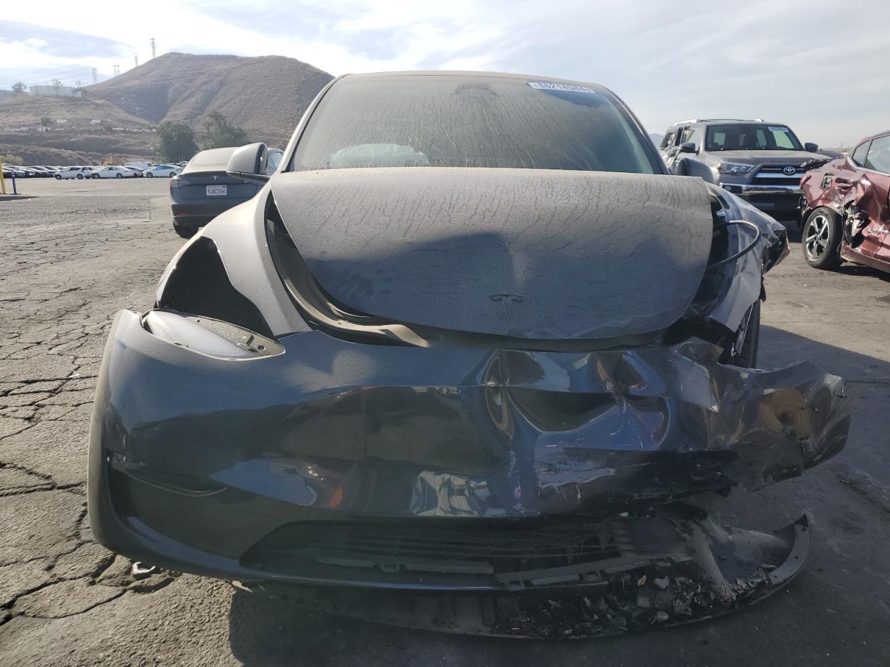2024 TESLA MODEL Y  VIN:7SAYGDED2RF056105