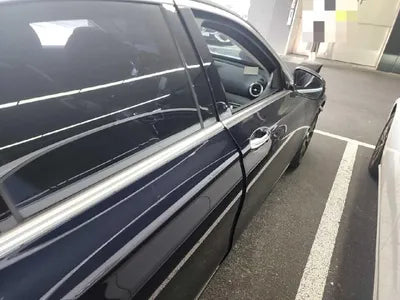 2017 Mercedes-Benz E 220 VIN: