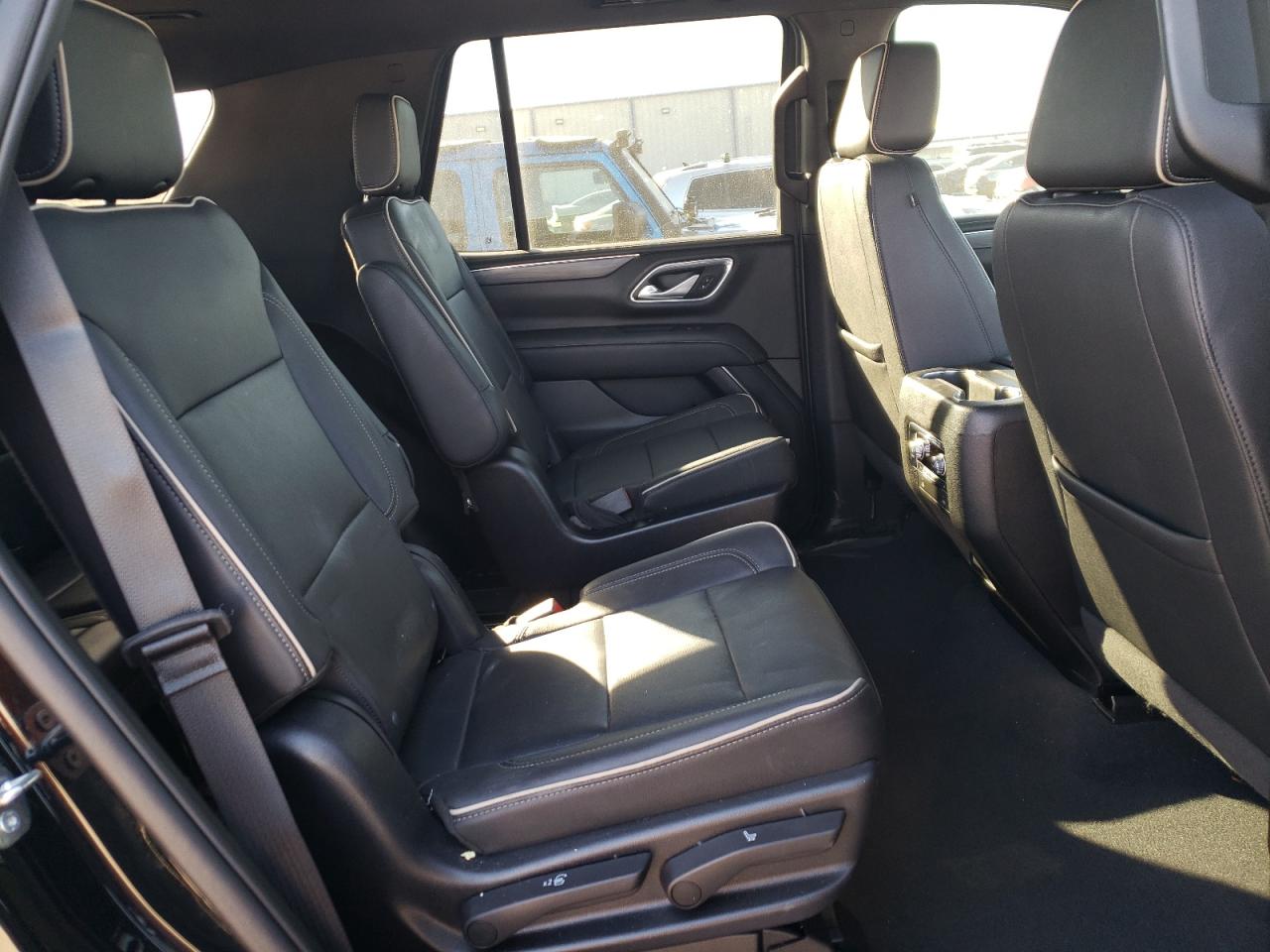 2022 GMC YUKON SLT VIN:1GKS2BKD5NR356479