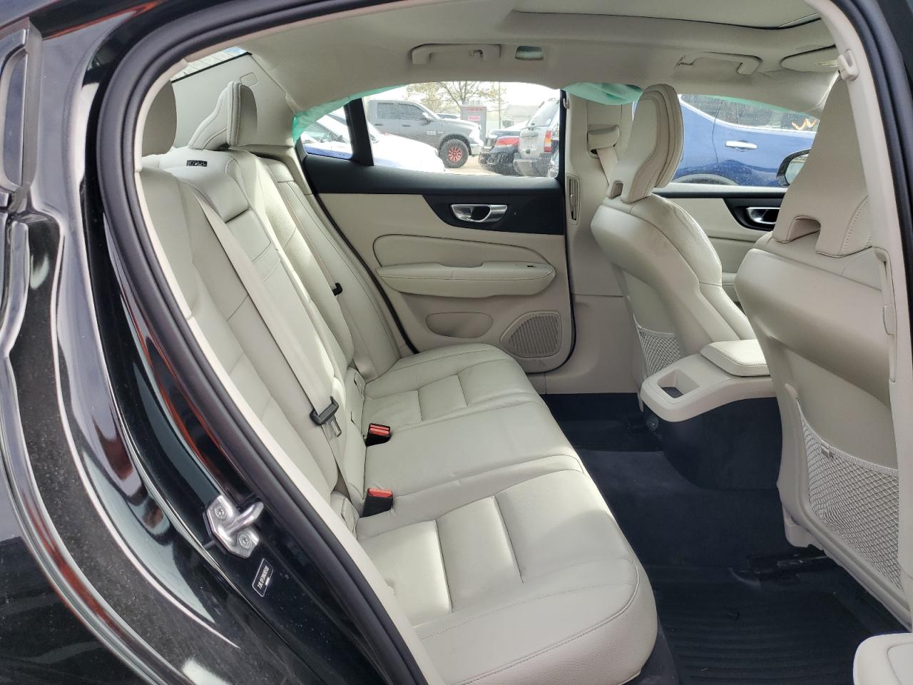 2022 VOLVO S60 B5 MOMENTUM VIN:7JRL12FZ8NG165130