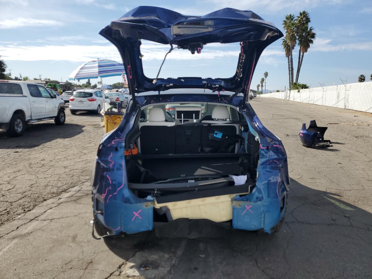 2023 TESLA MODEL Y  VIN:7SAYGDEE7PF884527