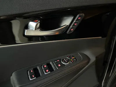 2020 Kia Sorento KNAPS81ABLA646826 VIN:KNAPS81ABLA646826