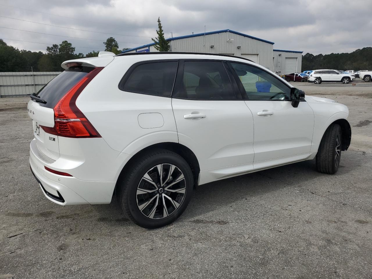 2024 VOLVO XC60 CORE VIN:YV4L12RK8R1714019