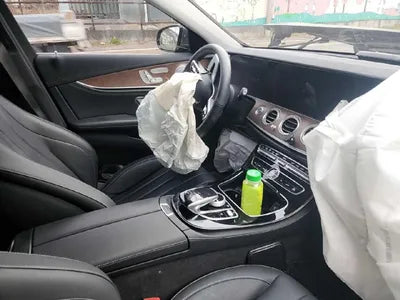 2019 Mercedes-Benz E 300 WDDZF4KB3KA667935 VIN:WDDZF4KB3KA667935