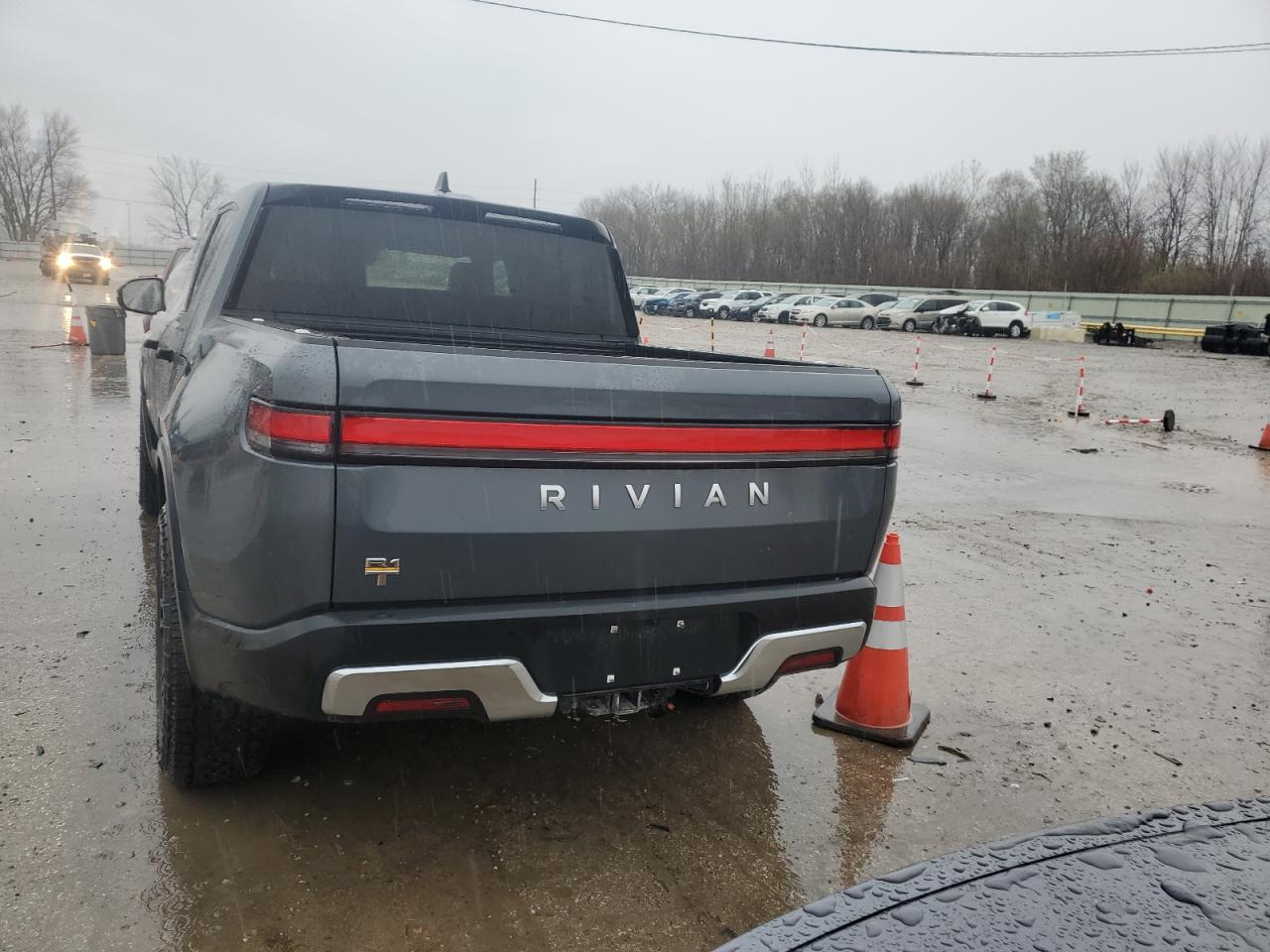 2023 RIVIAN R1T ADVENTURE VIN:7FCTGAAA2PN026435