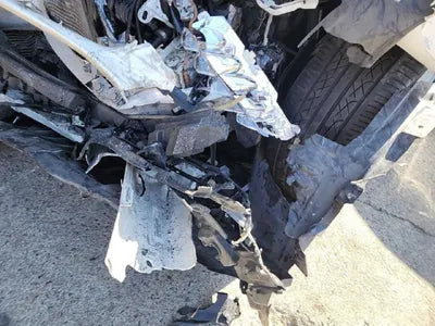 2016 Mercedes-Benz C 220 624KMWDDWF0EB4GR1 VIN:624KMWDDWF0EB4GR1