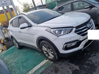 2017 Hyundai Santa FE KMHSW81UBHU717025 VIN:KMHSW81UBHU717025