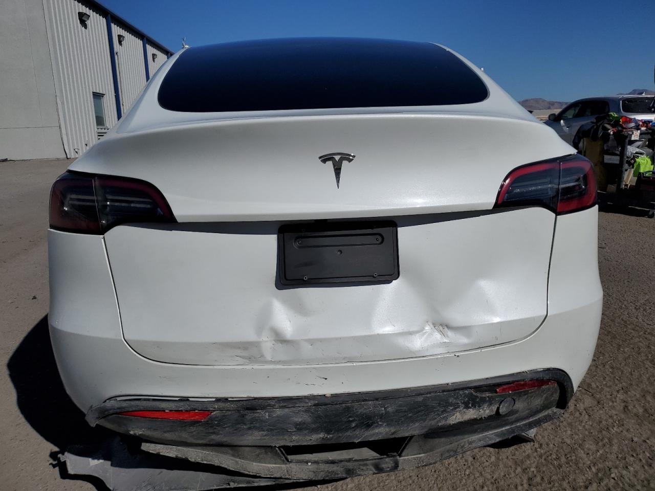 2024 TESLA MODEL Y  VIN:7SAYGDED4RF009285