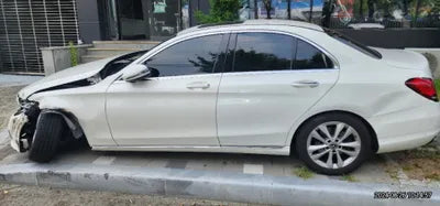 2018 Mercedes-Benz C 220 VIN: