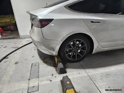 2020 Tesla Model 3 VIN: