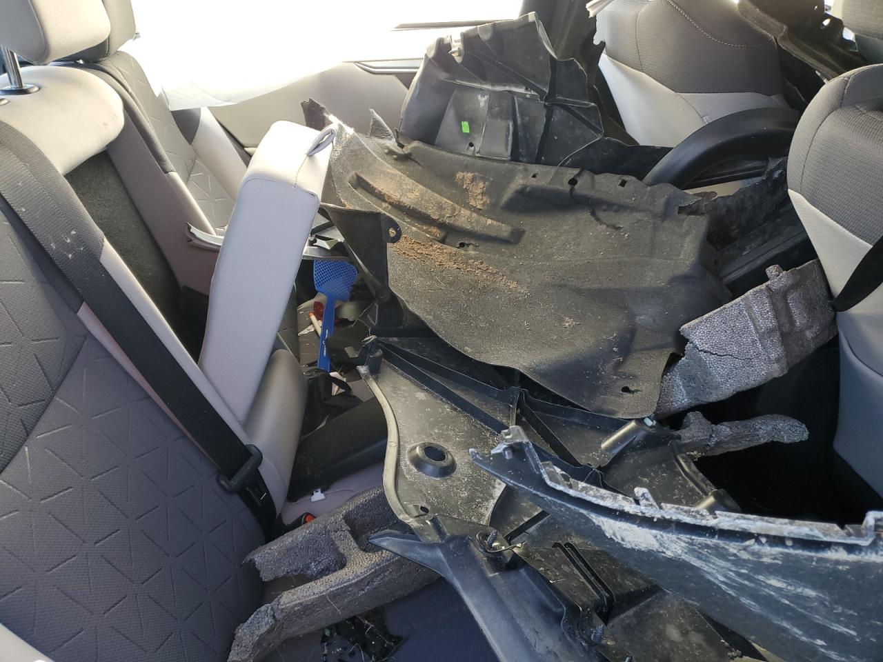 2024 TOYOTA RAV4 XLE VIN:2T3P1RFV7RW412928